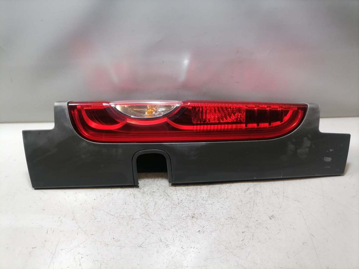 Renault Trafic 2 original R&uuml;cklicht R&uuml;ckleuchte Schlussleuchte rechts Facelift Bj.2008